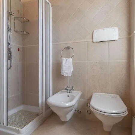 Villa Italian Experience-villa Emilianna Rosciano (Marche)