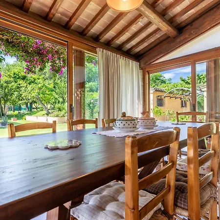 Italian Experience-villa Emilianna * Rosciano (Marche)